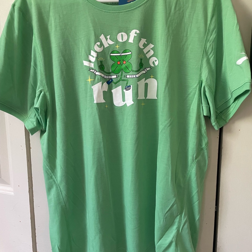 Brooks Heather Mint Graphic Tee
